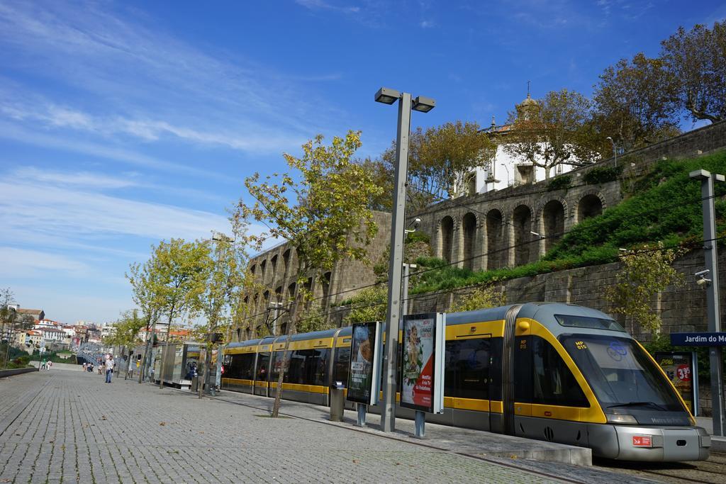 Apartments Luiz I Bridge By Amber Star Rent Vila Nova de Gaia Bagian luar foto
